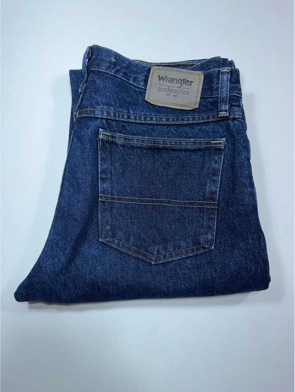 Wrangler Authentics Men’s Jeans 33x29 Relaxed Fit Blue Denim Pants